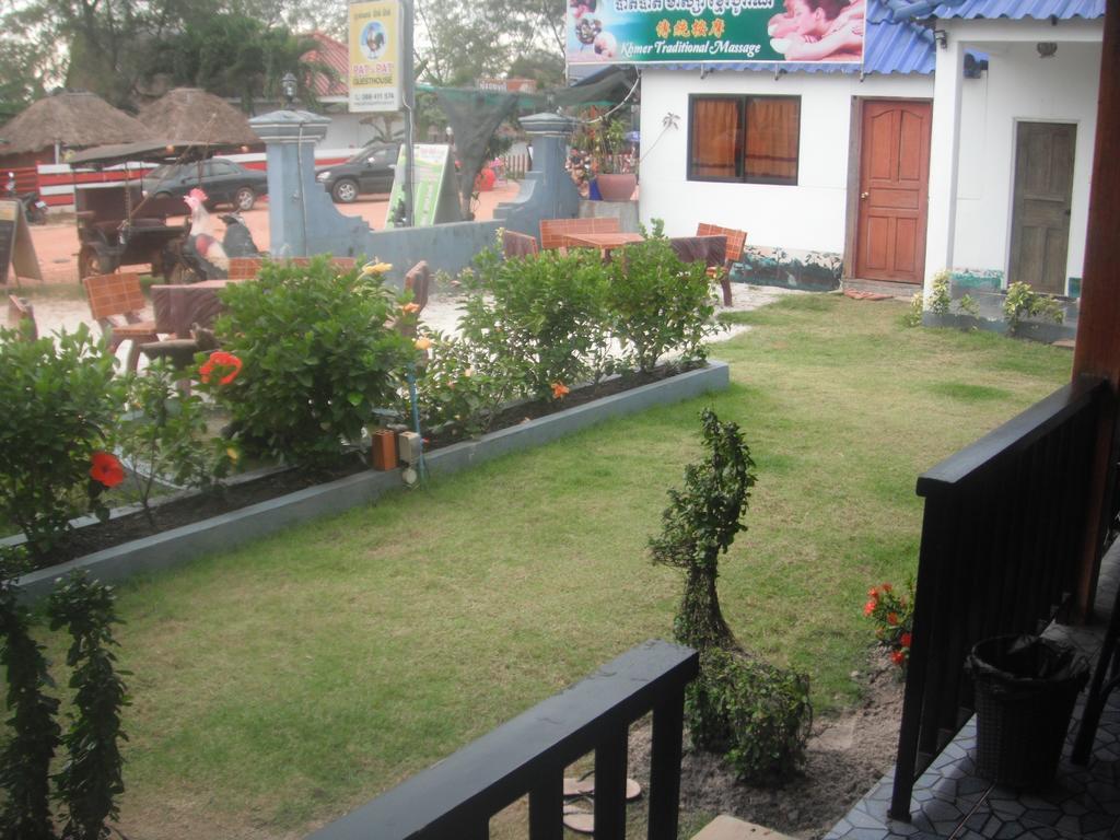 Pat Pat Guesthouse Sihanoukville Dış mekan fotoğraf