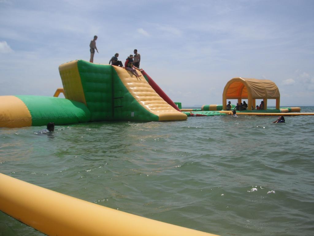Pat Pat Guesthouse Sihanoukville Dış mekan fotoğraf
